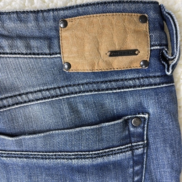 Diesel Ronhary Stretch Bootcut Jeans - Picture 9 of 14